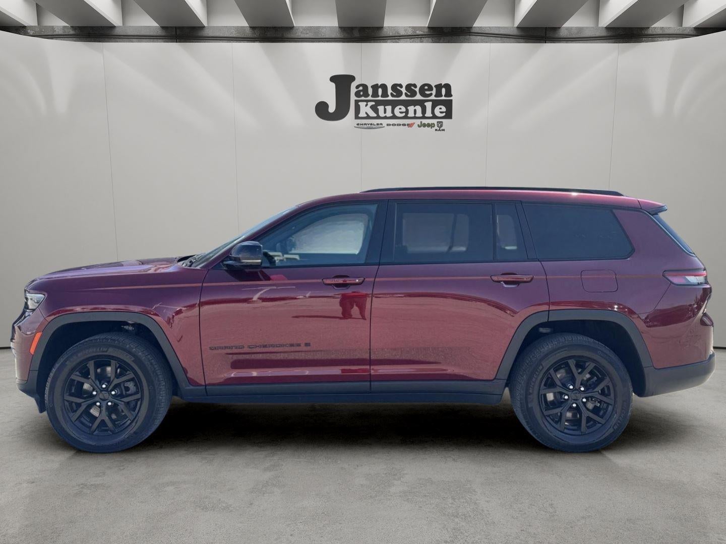 2024 Jeep Grand Cherokee L Altitude X 4x4 in Velvet Red Pearlcoat — front three-quarter view