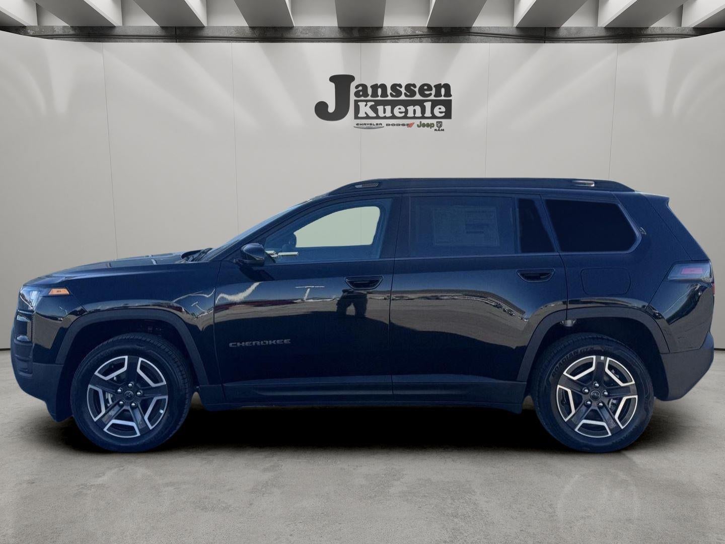 2026 Jeep Cherokee CHEROKEE LIMITED 4X4 in Diamond Black Crystal Pearl-Coat Exterior Paint — front three-quarter view