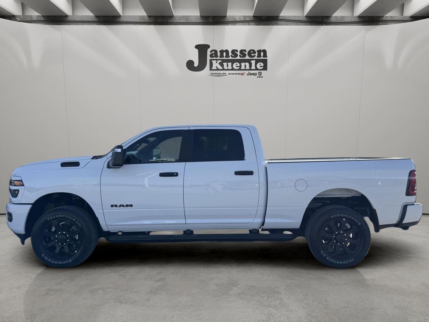 2026 RAM Ram 2500 RAM 2500 BIG HORN CREW CAB 4X4 6'4' BOX in Bright White Clear-Coat Exterior Paint — front three-quarter view