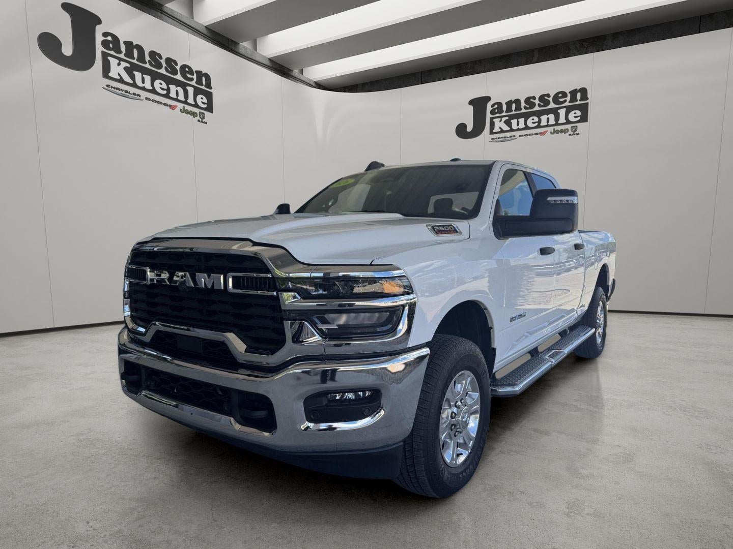 2026 RAM 2500 Big Horn Crew Cab 4x4 6'4' Box in Bright White Clearcoat — front three-quarter view